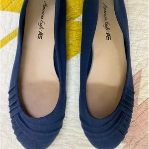 American Eagle navy flats
